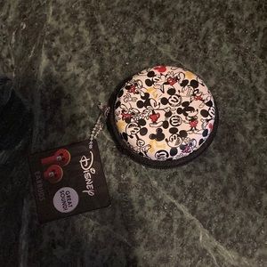 🎊Mickey Mouse earbuds